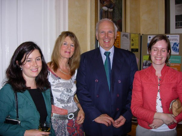 From left to right: Merryn Andrews, neice of the Editor; Patricia McCarthy, Editor of Agenda; H.E. the Hon. Richard Alston, High Commissioner for Australia and Anna Nieuwenhuysen; Cultural Advisor to the High Commission.